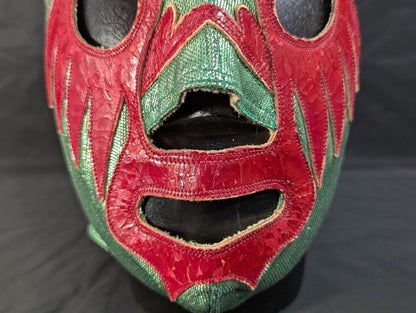 Mil Mascaras 