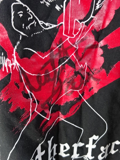 【hand signed autograph】 Leather Face "The SAW is family." T-Shirt (2) (IWA / Black)