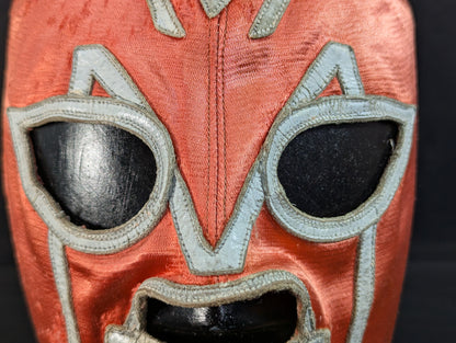 ★Mil Mascaras 1965 ~ long-term worn by him !! Red Satin MM2 ★