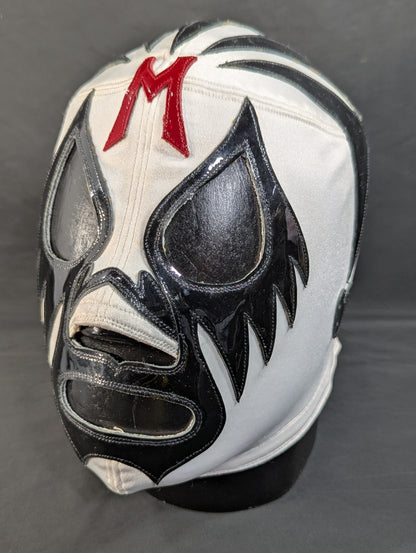 ★Mil Mascaras 2008 worn by him ★