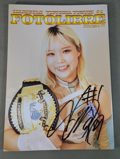 【ビクトリア弓月 直筆サイン入り】FOTOLIBRE de Mascara Numero.77
