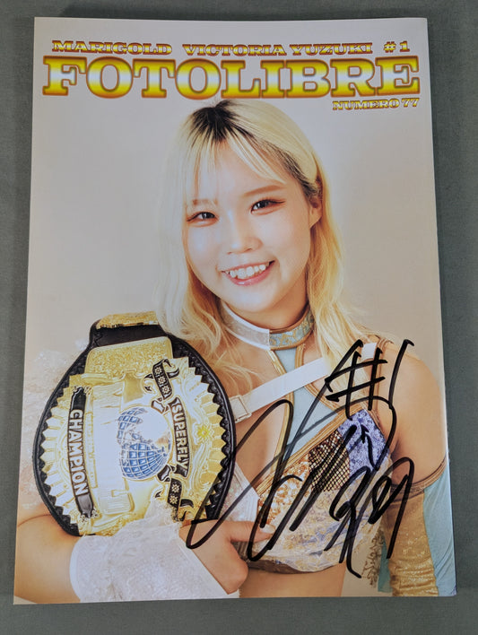 【ビクトリア弓月 直筆サイン入り】FOTOLIBRE de Mascara Numero.77