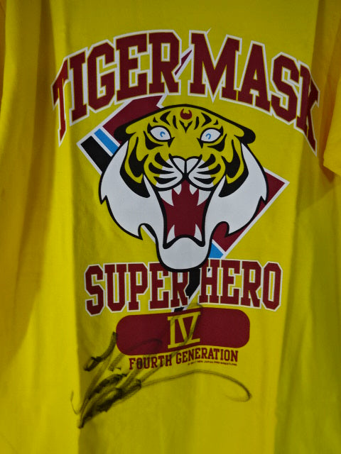 【hand signed autograph】 4th  Tiger Mask "SUPER HERO IV." T-shirt