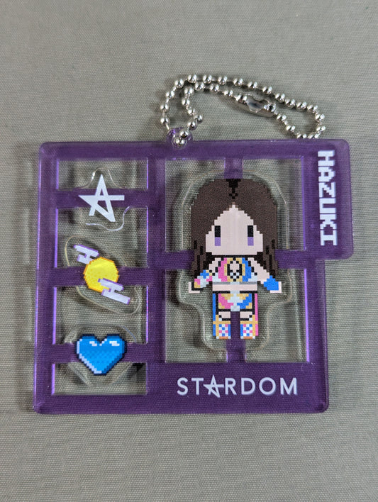 Hazuki dot illustration plastic model style acrylic keychain