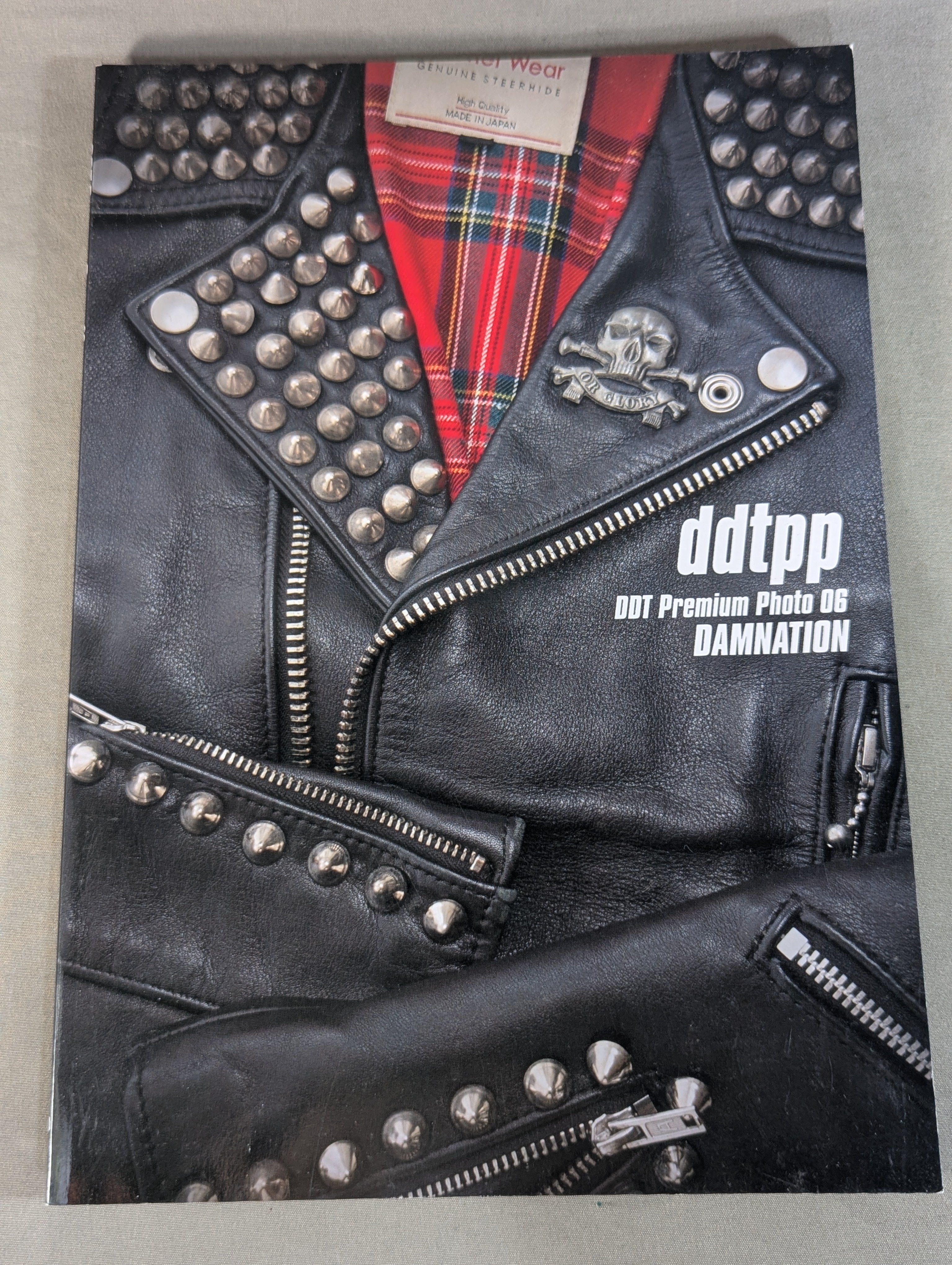 4選手直筆サイン入り】DAMNATION 写真集 ddtpp DDT PREMIUM PHOTO 06