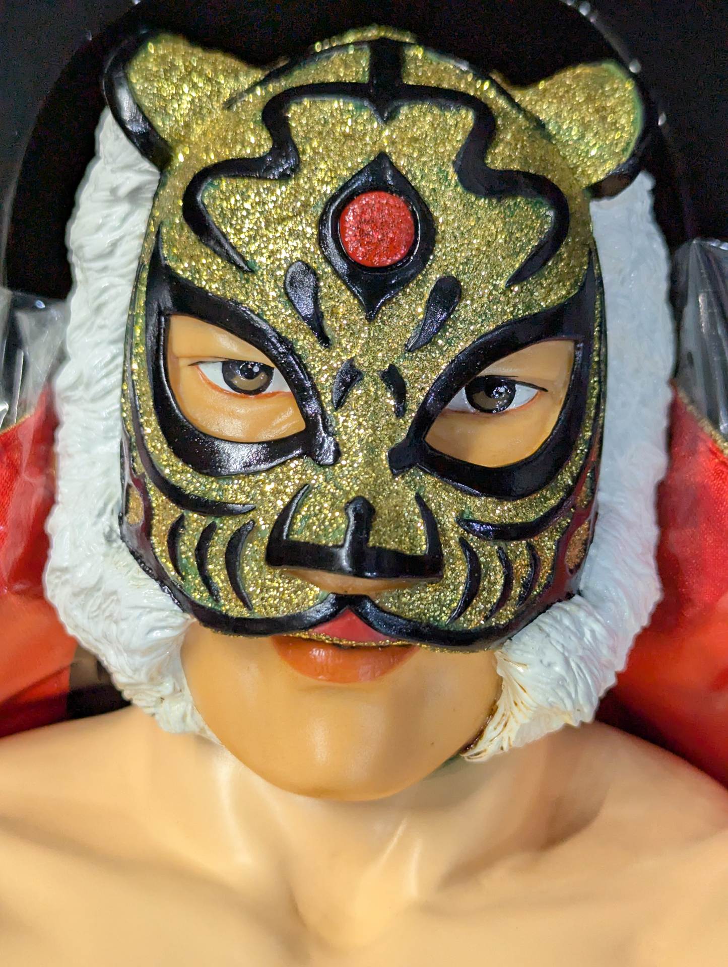 First Tiger Mask Ultra Jumbo Scale Figure – 闘道館