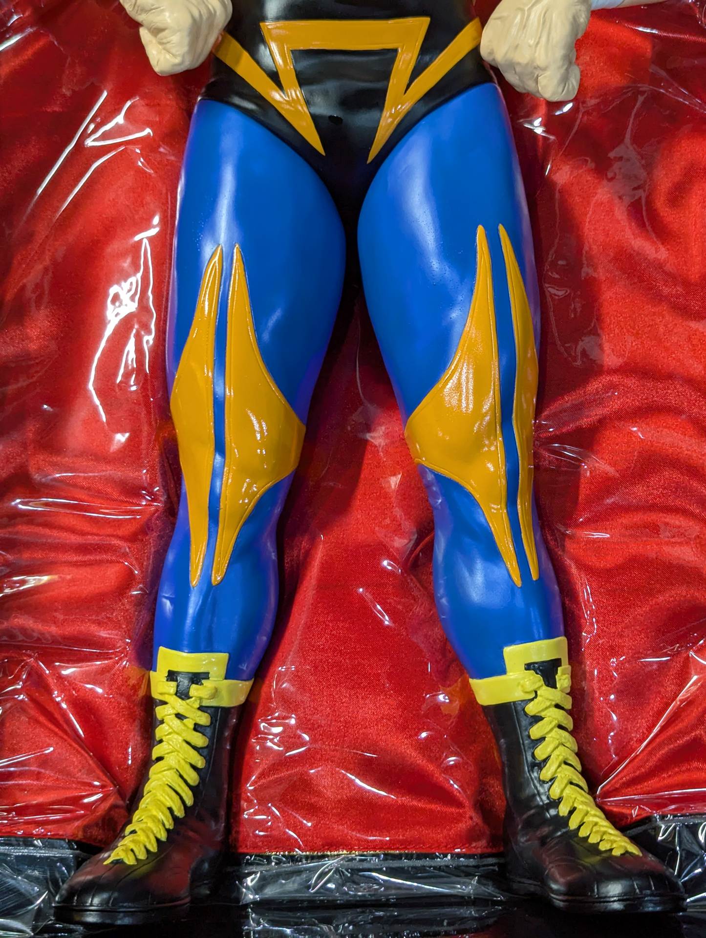 First Tiger Mask Ultra Jumbo Scale Figure