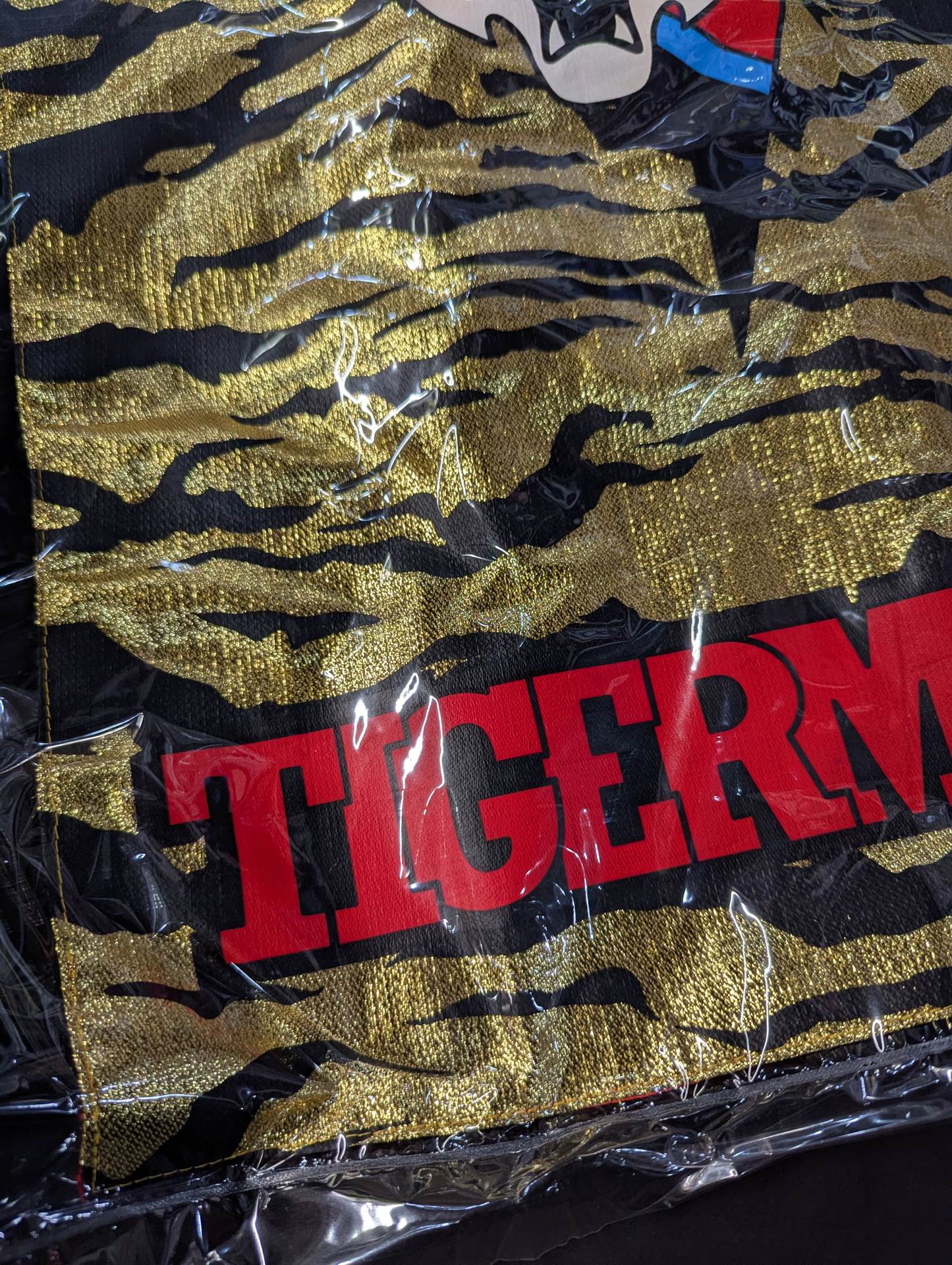 First Tiger Mask Ultra Jumbo Scale Figure