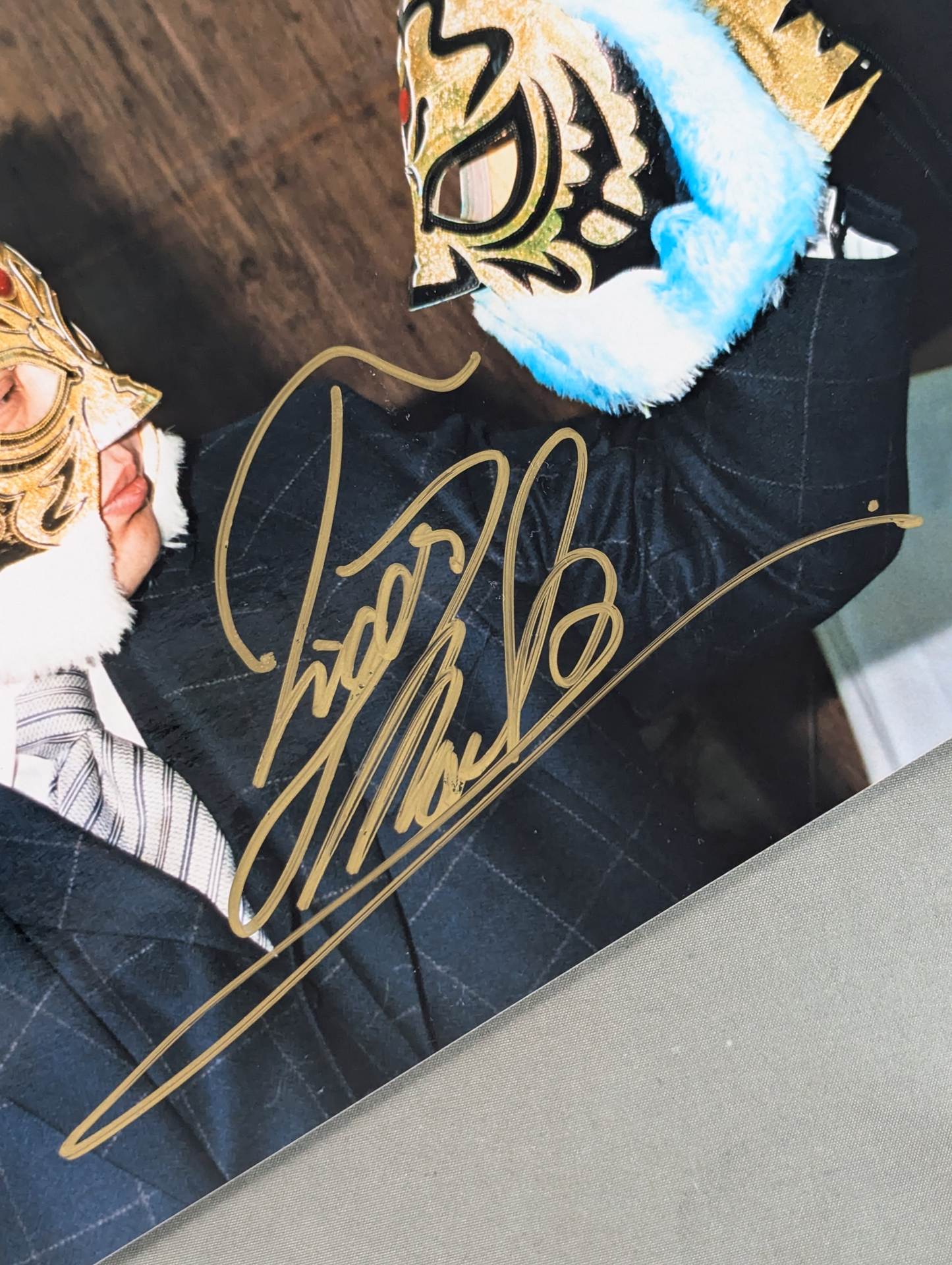 The first Tiger Mask hand signed autograph  large format Photo (3)