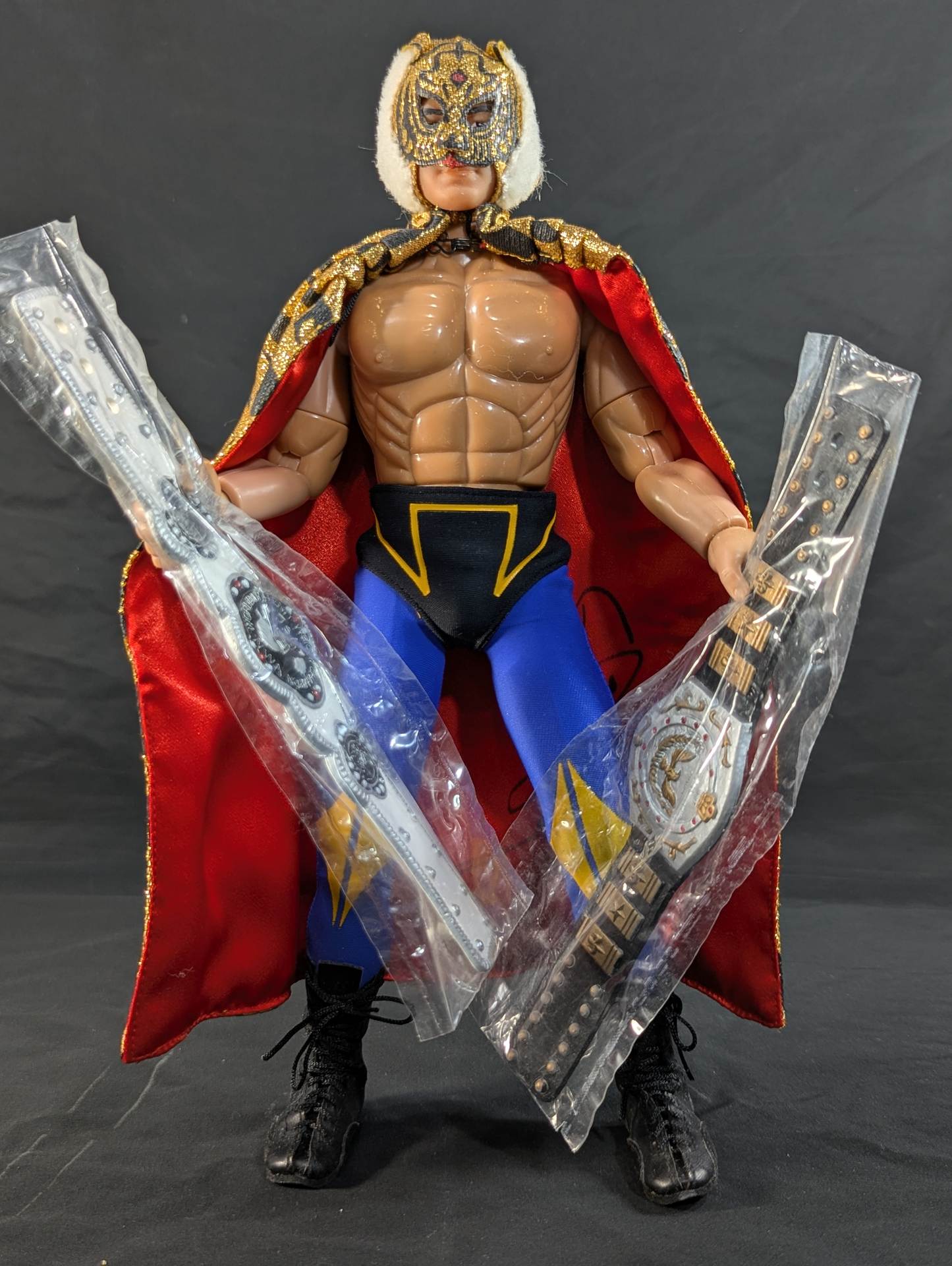 【直筆サイン入り】初代タイガーマスク アクションドール ((WWF&NWA.Jr))