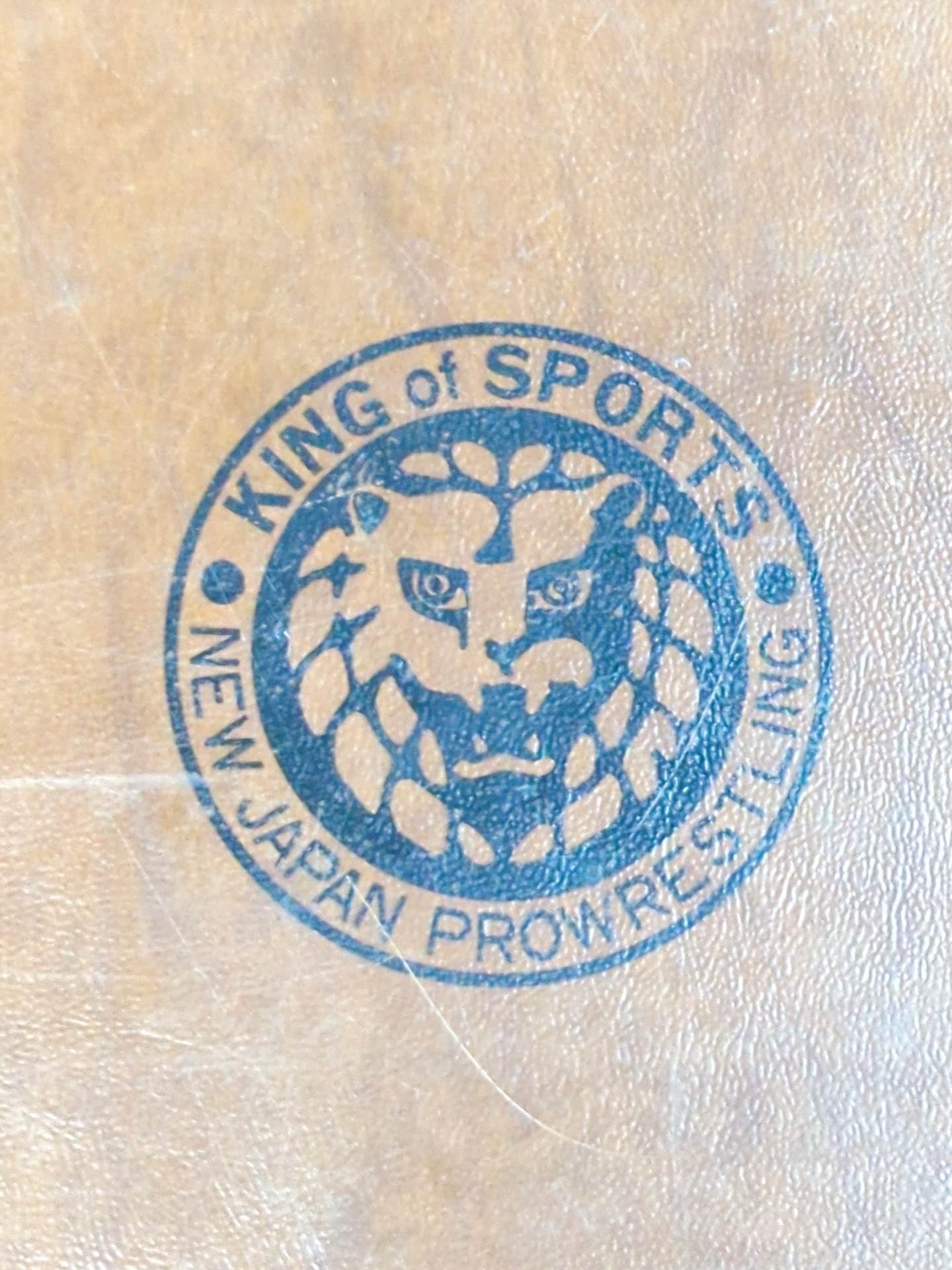 Mr. Takahashi's long-term suitcase