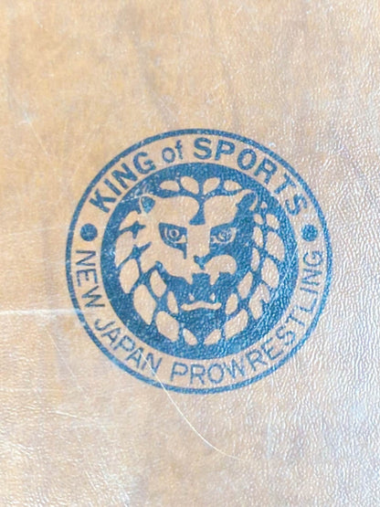 Mr. Takahashi's long-term suitcase