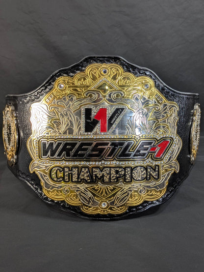 WRESTLE-1チャンピオンシップベルト