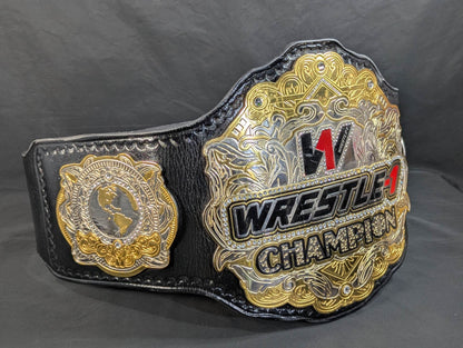WRESTLE-1チャンピオンシップベルト