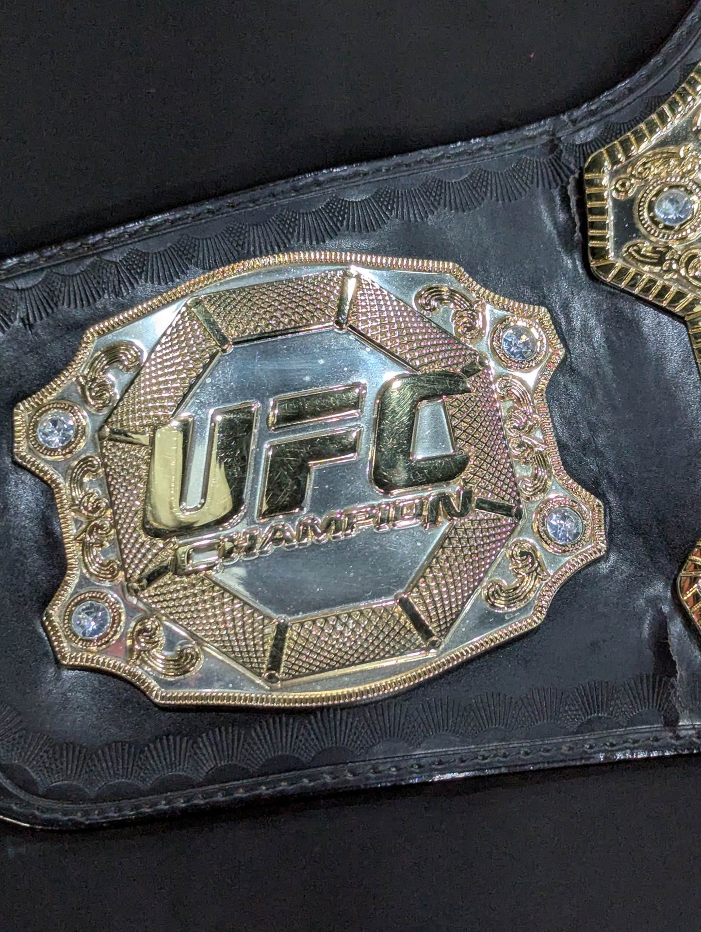 UFC世界王座チャンピオンベルト