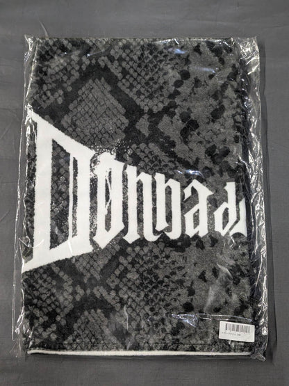 Donna del Mondo Sports Towel