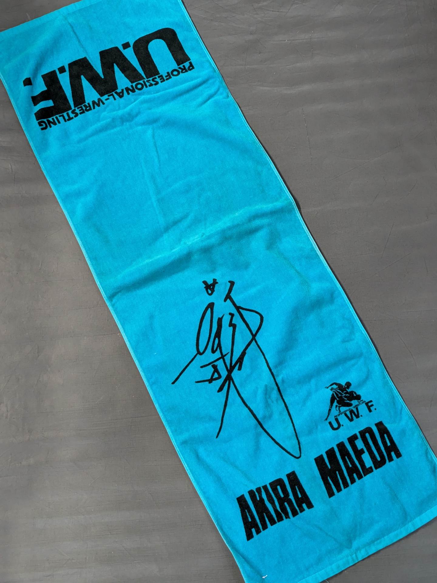 ★ ★ Original Akira Maeda 2nd UWF Sports Towels