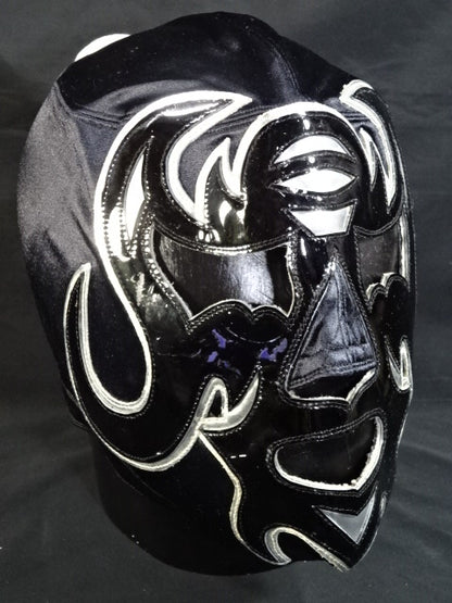 マスカラ・アニョ・ドスミル