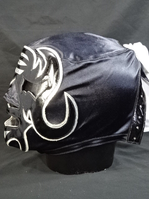 マスカラ・アニョ・ドスミル