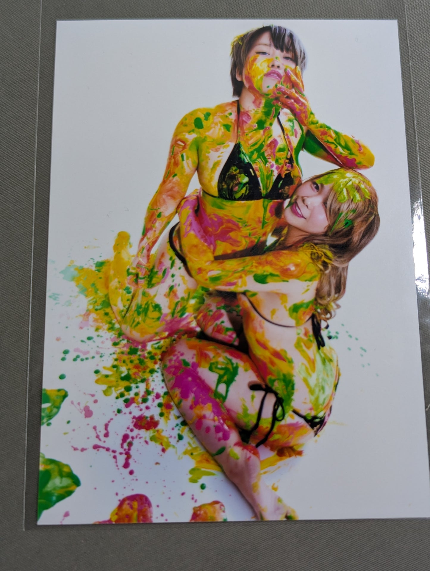 【With bonus photos】Explosive Sisters photo collection "TABETAI SISTERS"