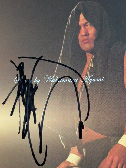 【Minoru Suzuki hand signed autograph 】"Be the wind" ~I have to be lonely warrior tonight~ / Ayumi Nakamura