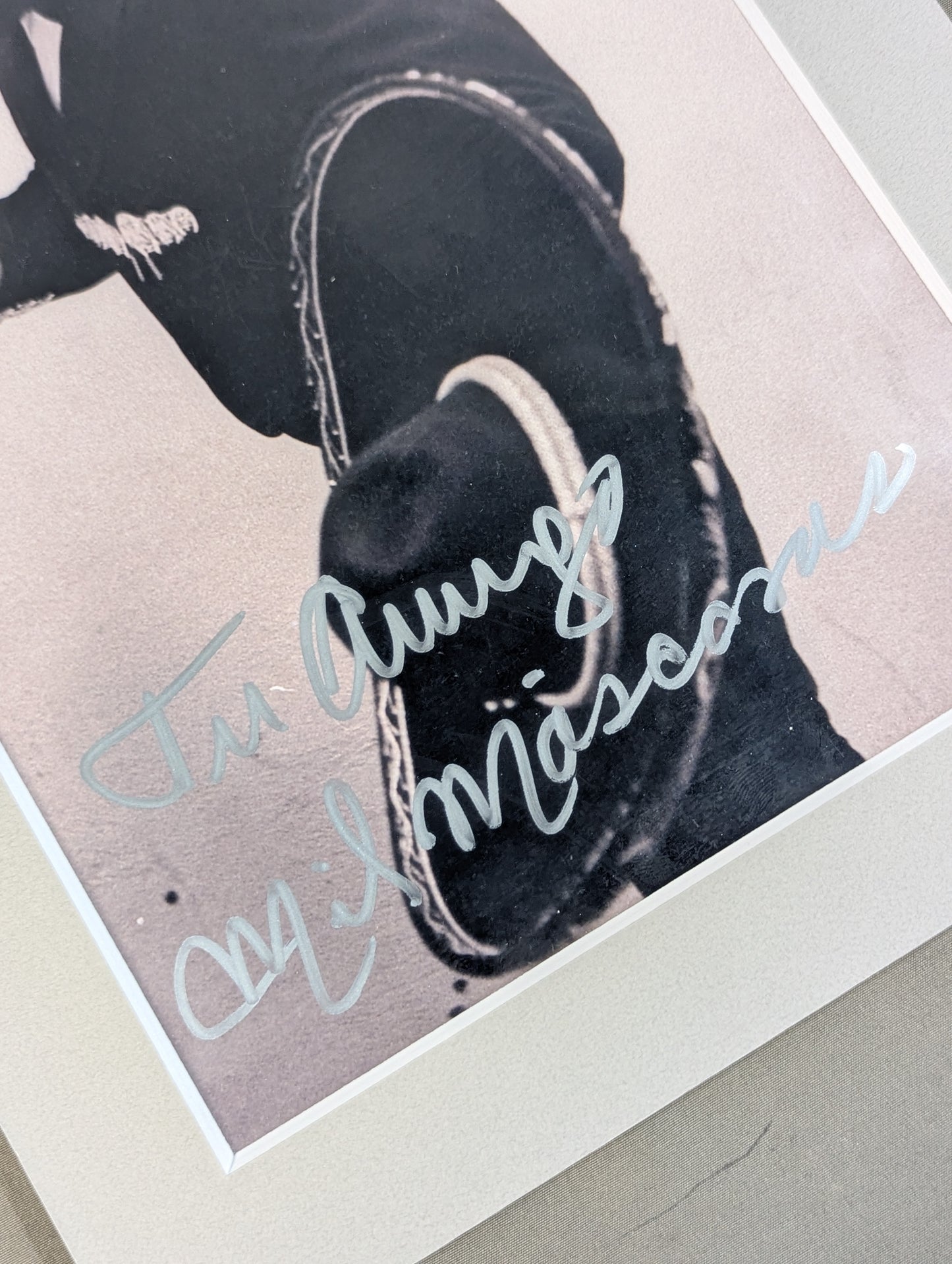 Mil Mascaras  hand signed autograph  Panel Pro-Photo (A-3)