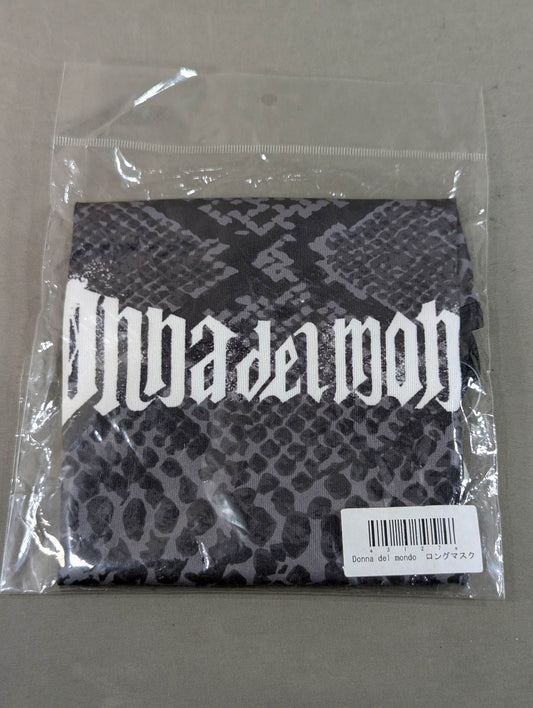 Donna del Mondo Long Mask