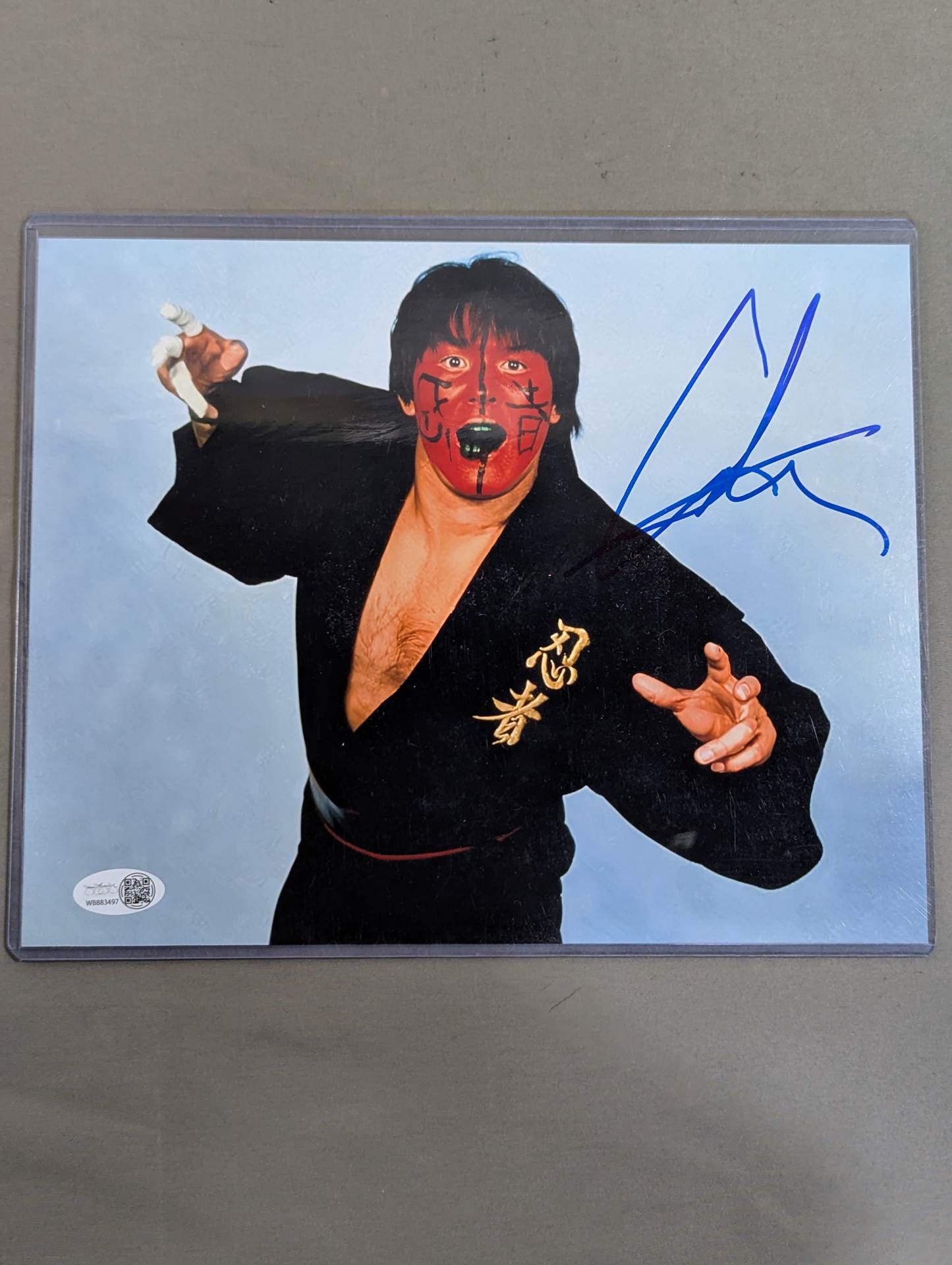 The Great Muta hand signed autograph Pro-Photo  (JSA Certification) (2)