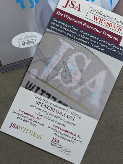 Giulia  hand signed autograph Pro-Photo  (JSA Certification) (1)