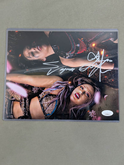 Giulia  & Stephanie Buckel 2 hand signed autographs Pro-Photo  (JSA Certification) (2)