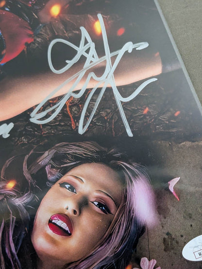 Giulia  & Stephanie Buckel 2 hand signed autographs Pro-Photo  (JSA Certification) (2)