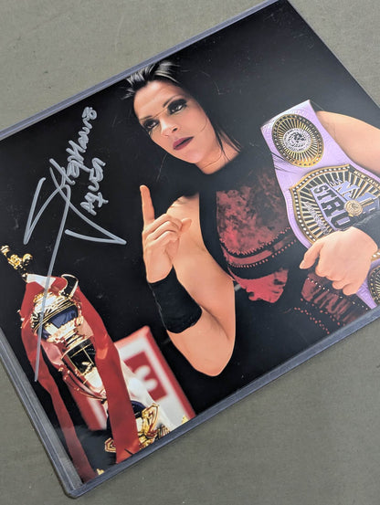 Stephanie Bakkel hand signed autograph  Pro-Photo ①