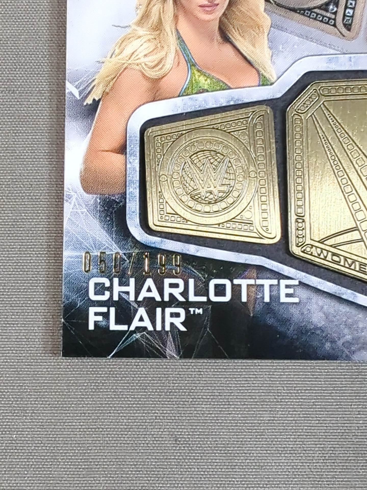 2019 TOPPS WWE シャーロット・フレアー 公式ベルトプレートカード