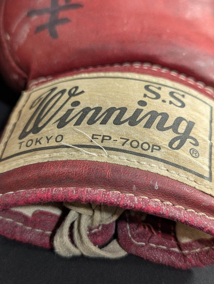 ★ Kick demon Tadashi Sawamura hand signed autograph !! ★ Winning 70's Vintage Gloves