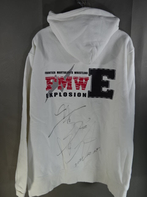 大仁田厚 直筆サイン入り】FMW-E プルオーバーパーカー①(ホワイト