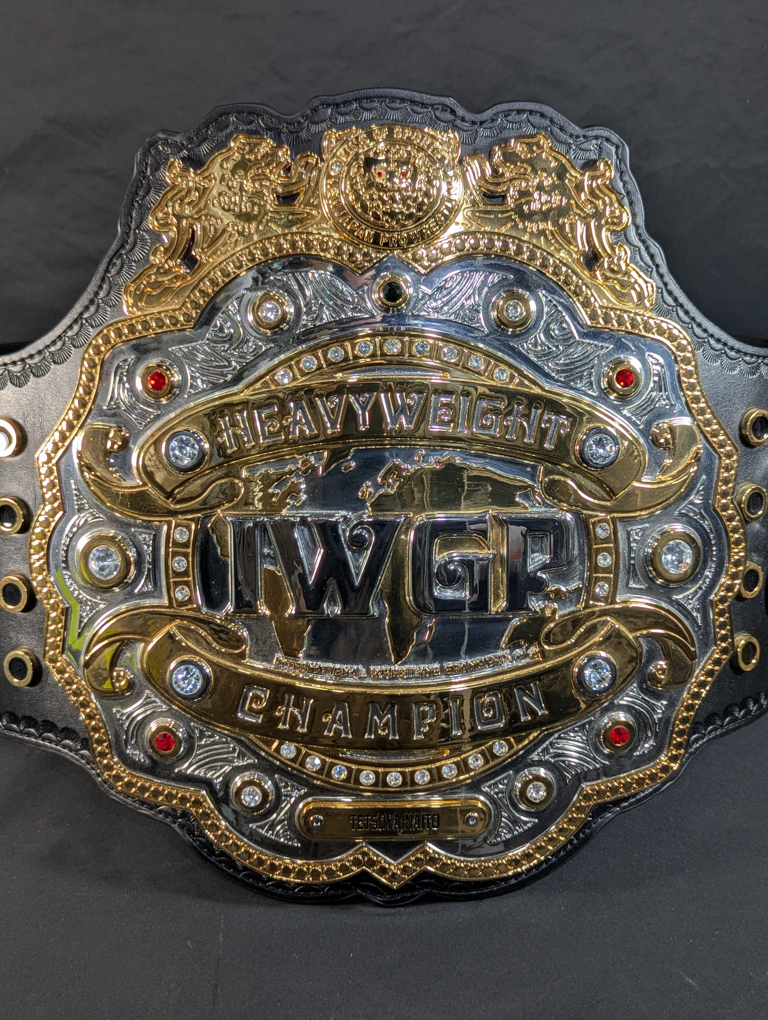 IWGPへビー級王座チャンピオンベルト(4代目) – 闘道館