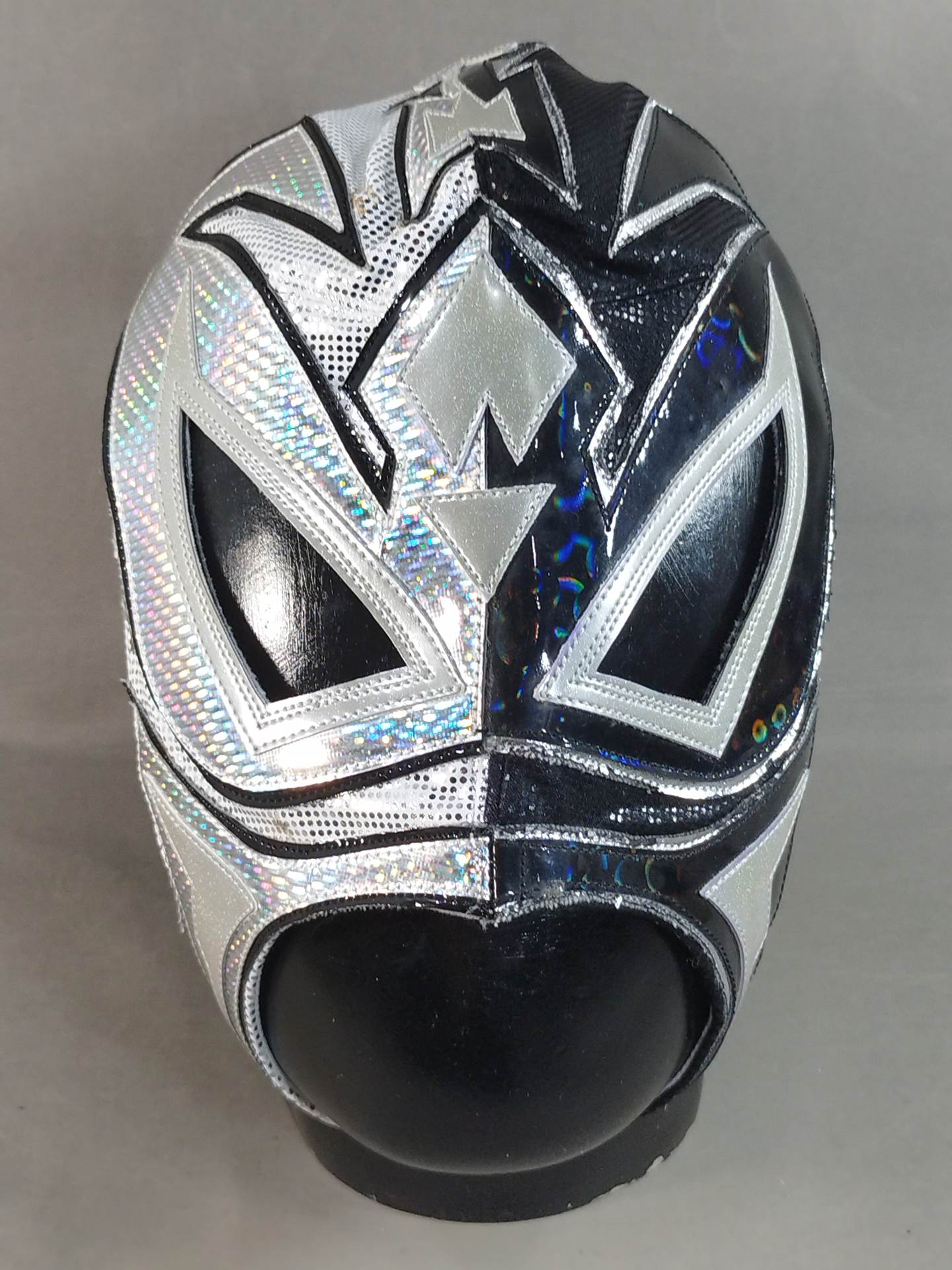 Gray Shadow (Rocky Romero)