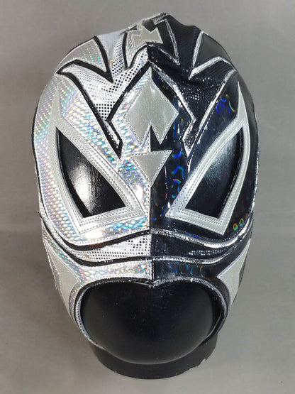 Gray Shadow (Rocky Romero)