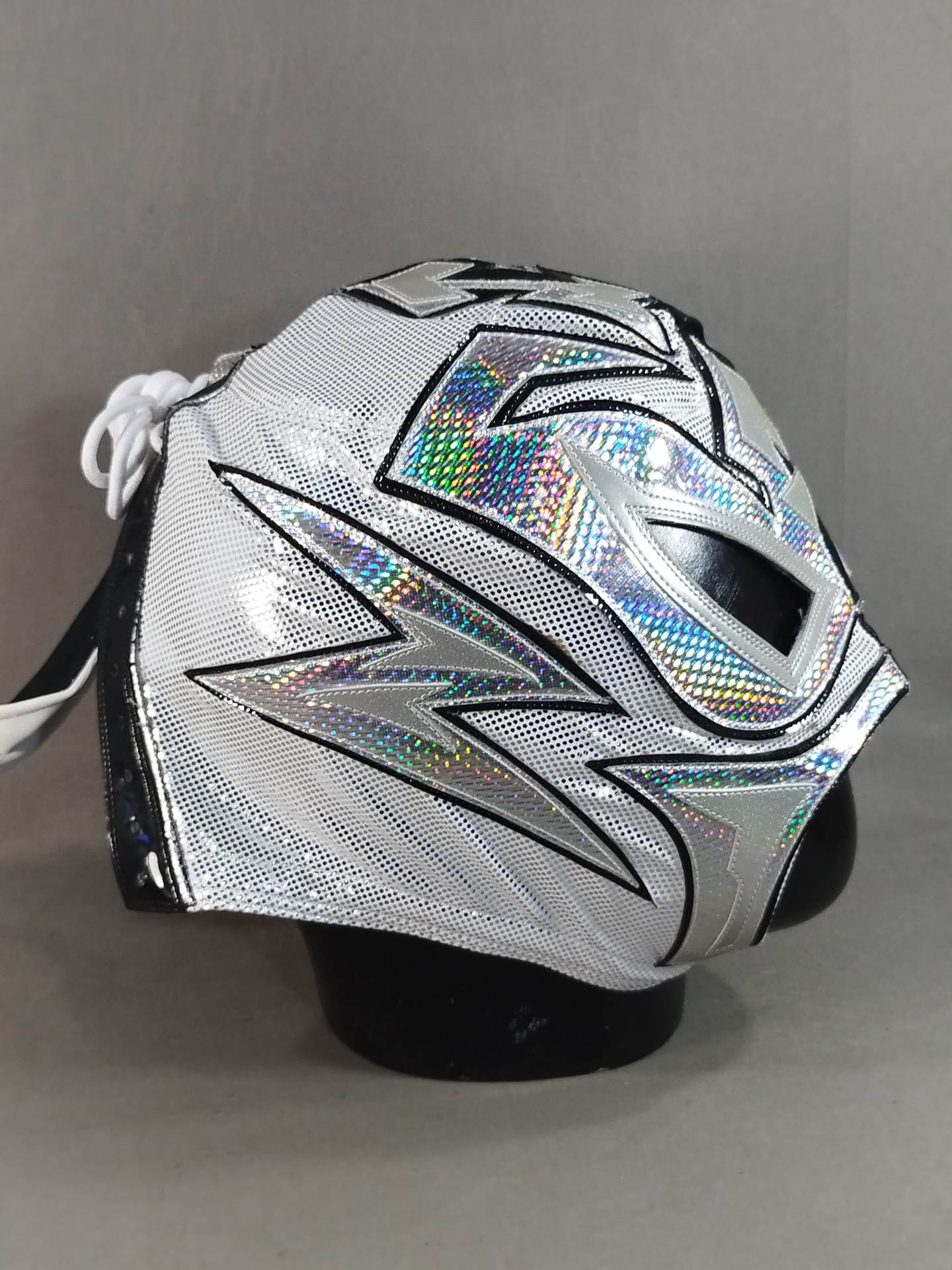 Gray Shadow (Rocky Romero)