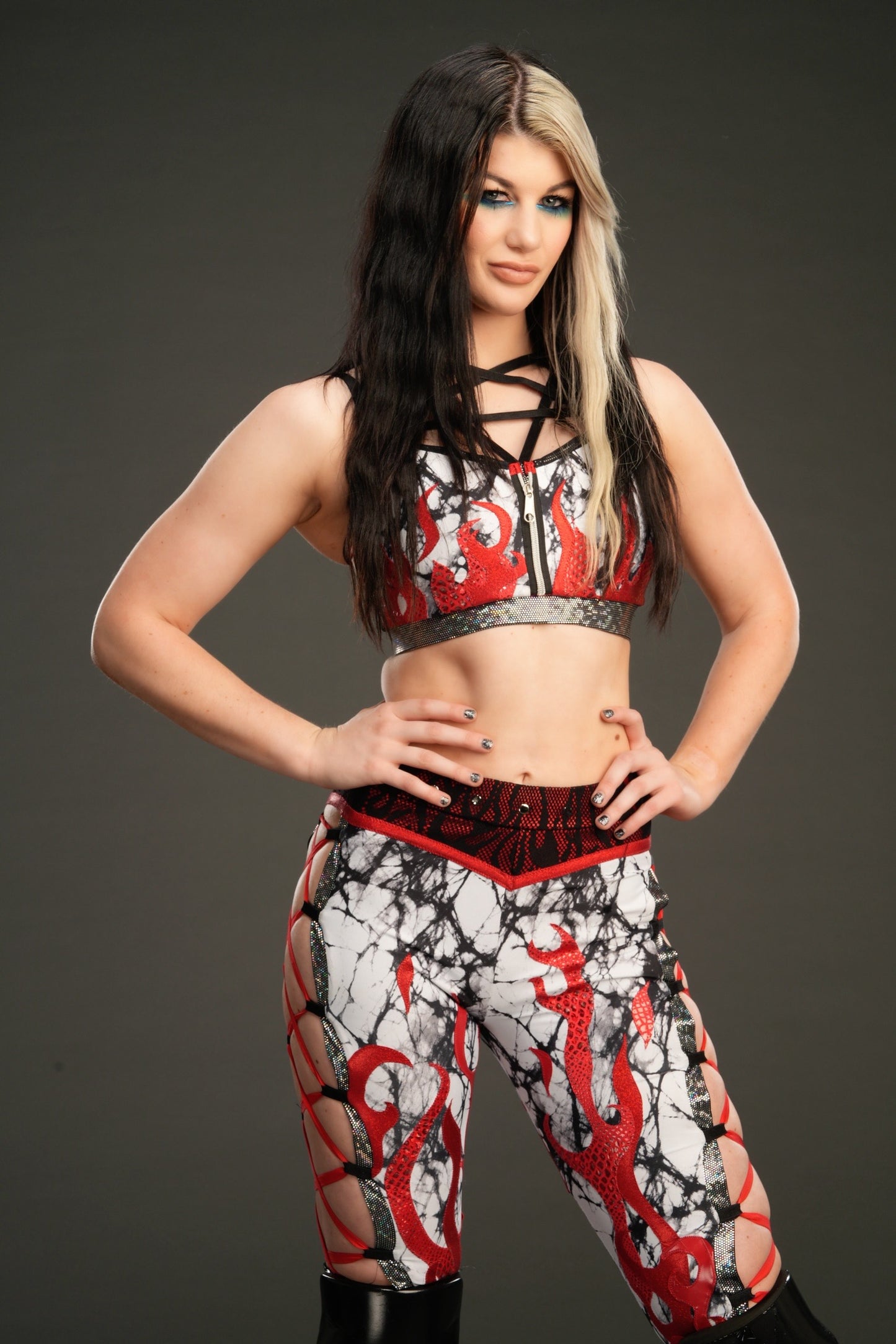 ビー・プレストリー WWE(NXT) ＆スターダム 実使用コスチューム