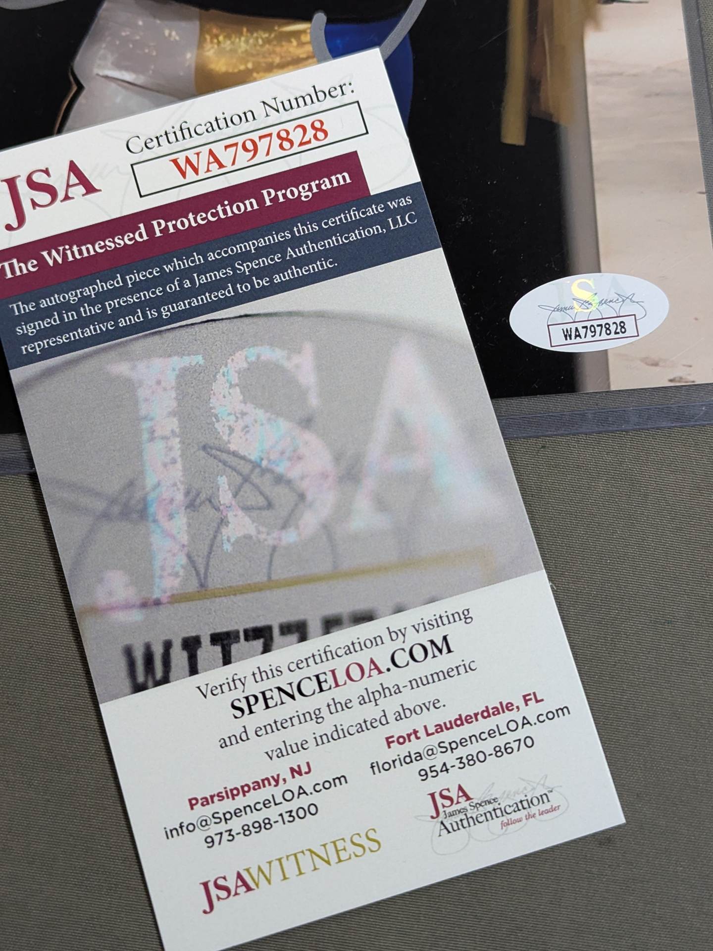 飯伏幸太&ヤングバックス 直筆サイン入り ポートレート(JSA証明) – 闘道館