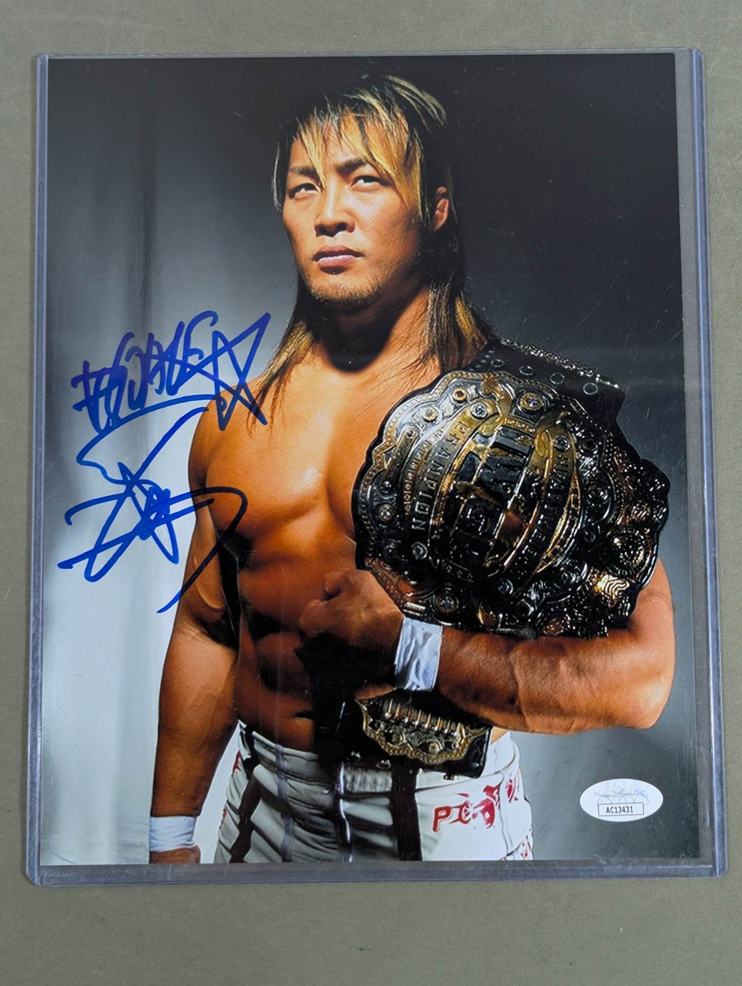 棚橋弘至 直筆サイン入り ポートレート(JSA証明)② – 闘道館