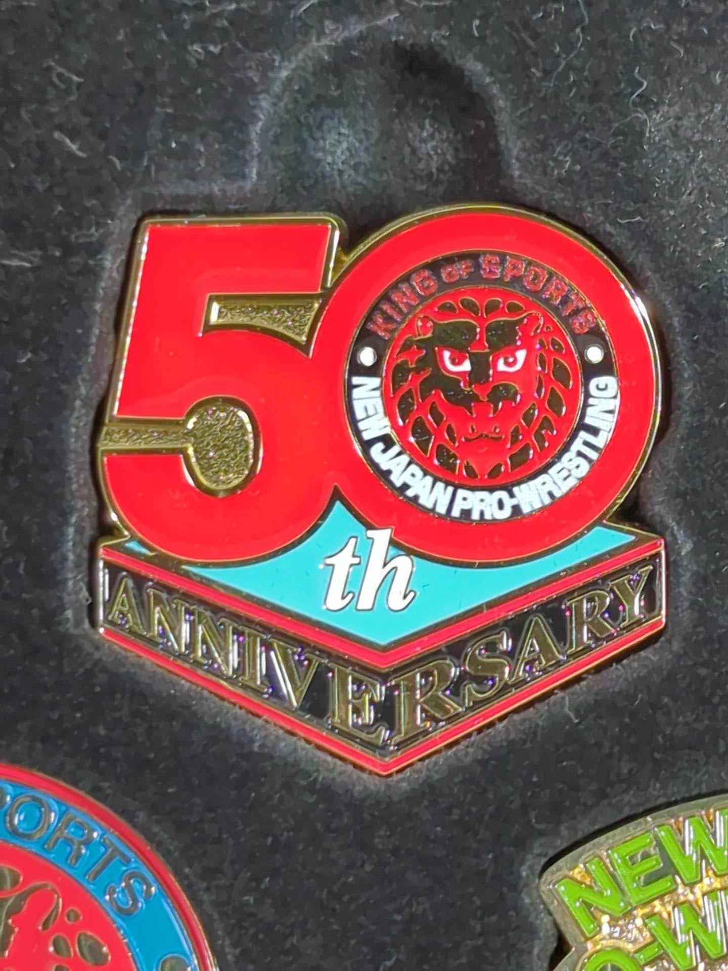 ★ ★ not sold in stores New Japan Pro Wrestling 50th ANNIVERSARY Pins Set