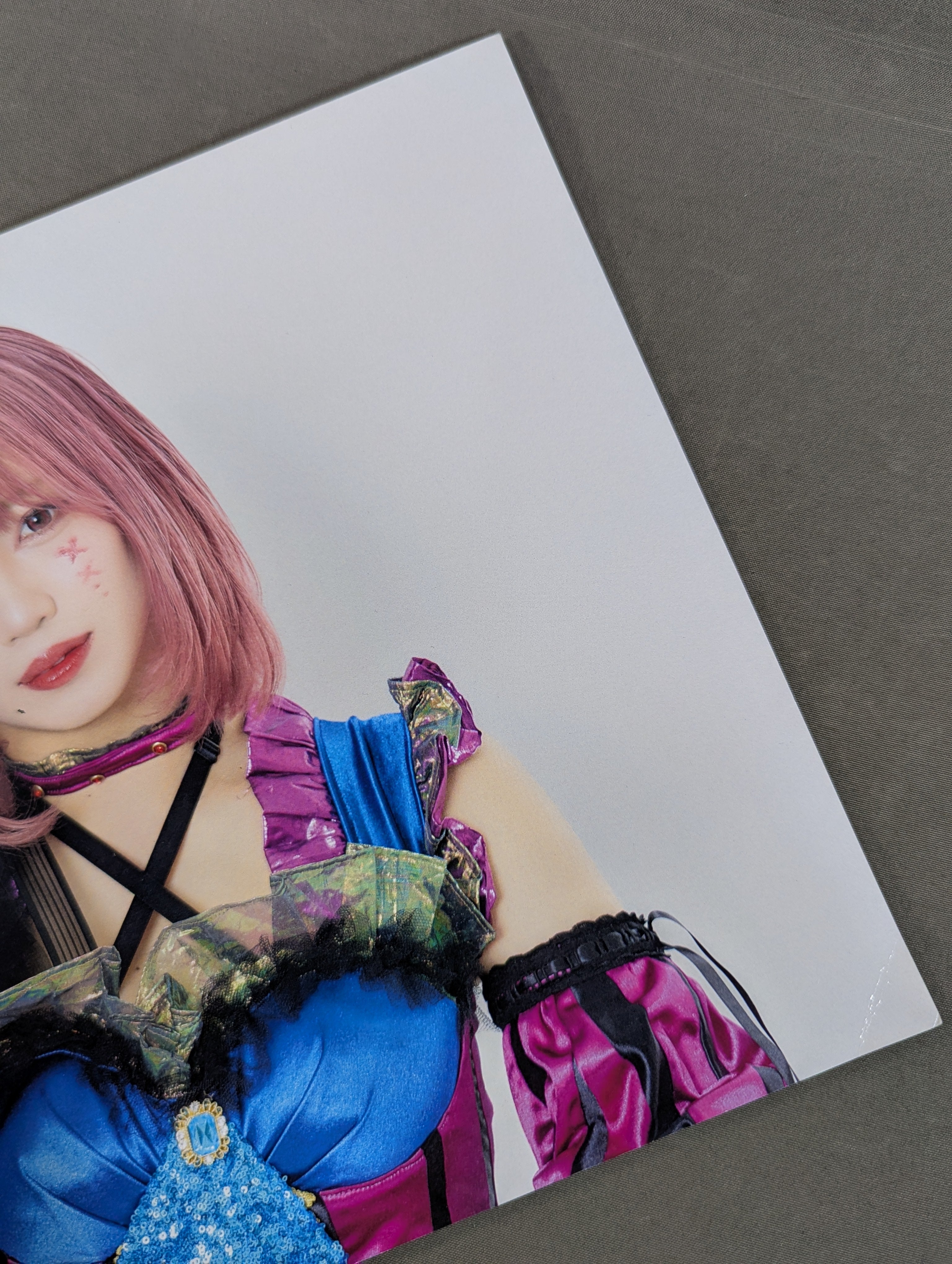 金屋あんね ポートレート2種セット 直筆サイン Yahoo!オークション - スターダム 金屋あんね 直筆サイン入りポートレ