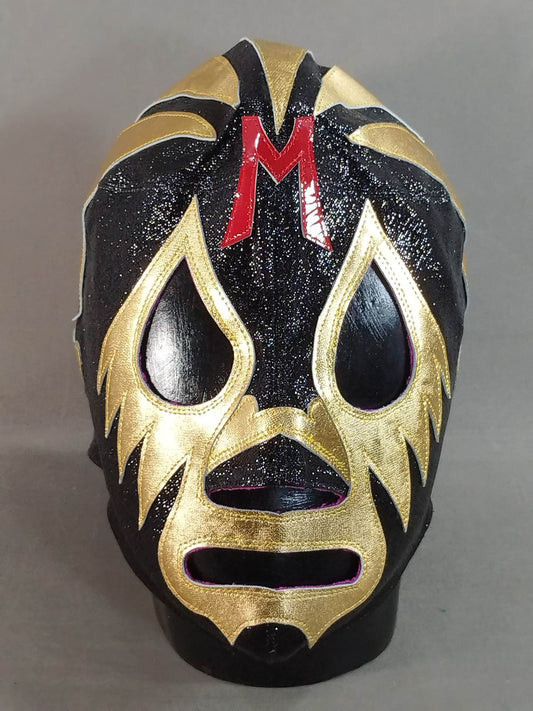 Mil Mascaras 
