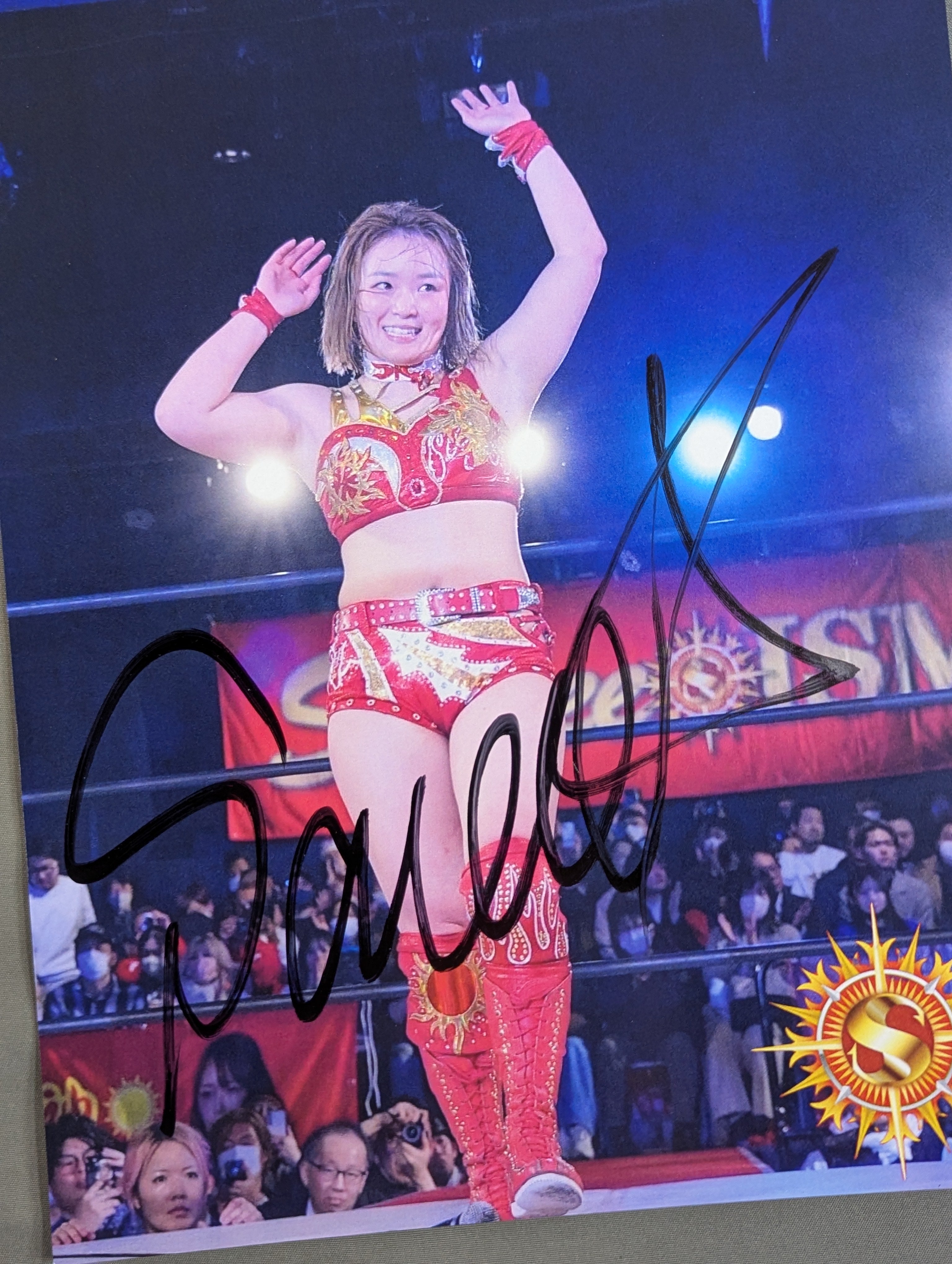 Sareee 直筆サイン入り ポートレート(D-9) – 闘道館