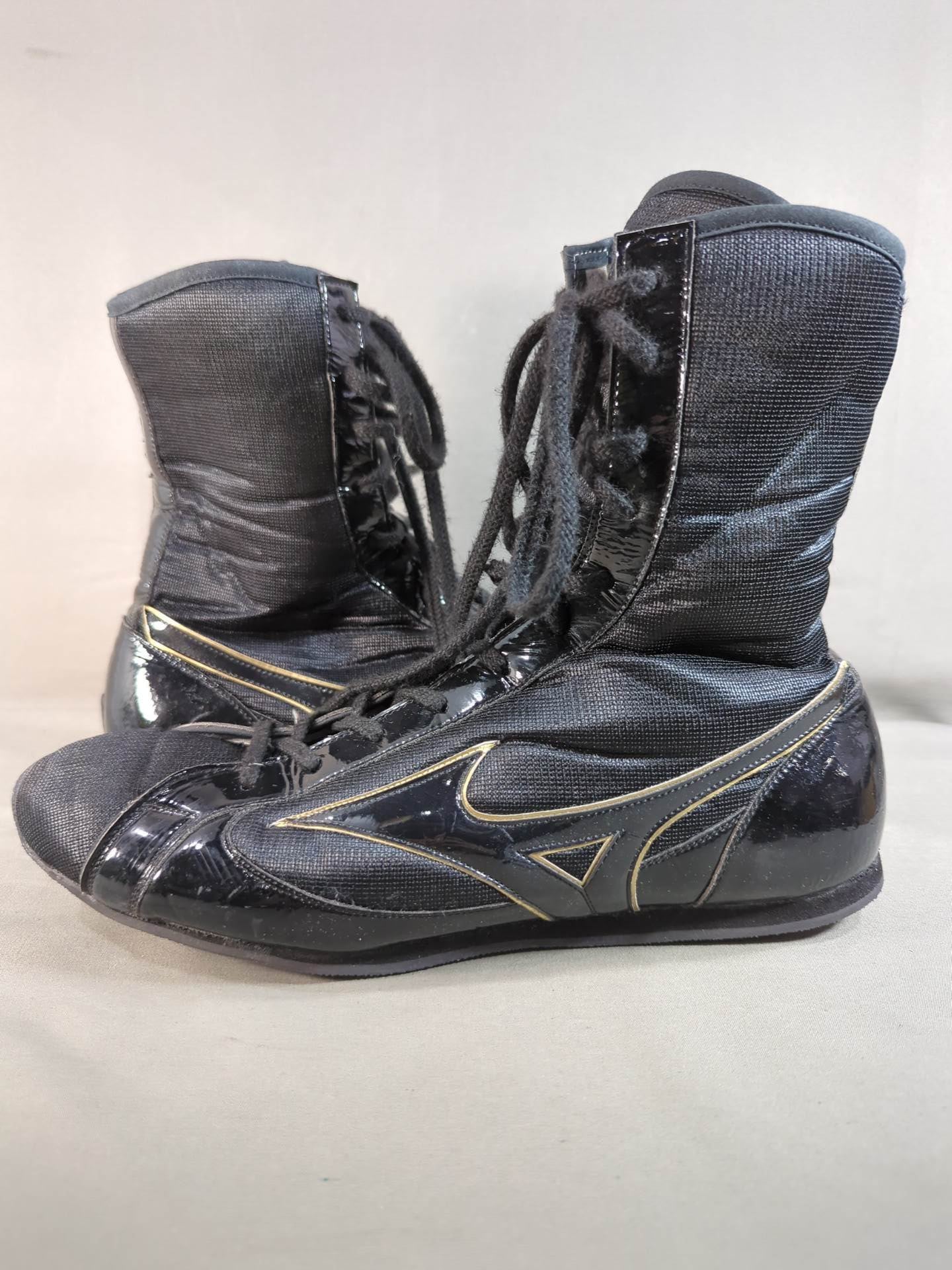 Mizuno フィニッシャーMID ボクシングシューズ – 闘道館
