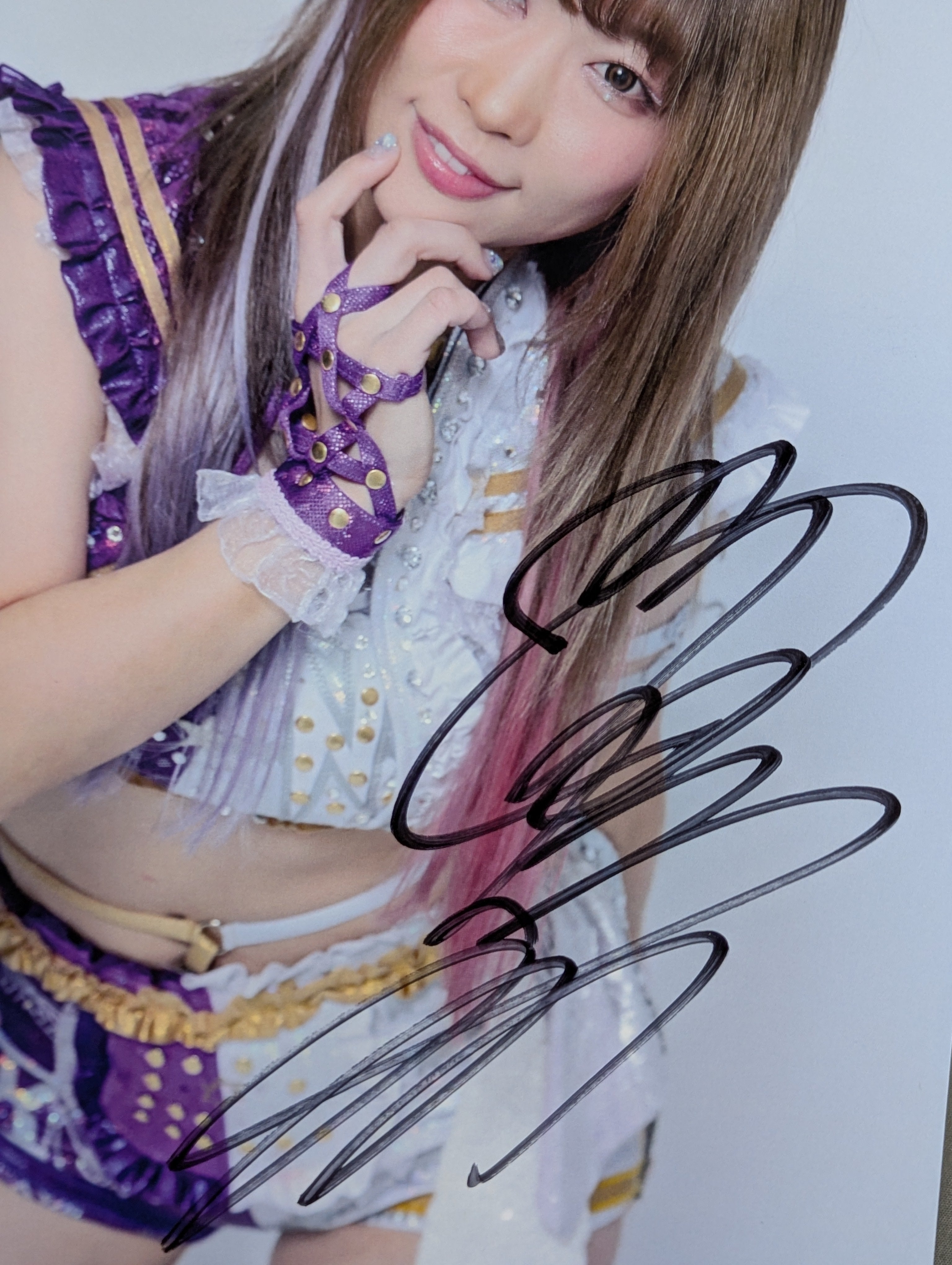 中野たむ 直筆サイン入り スターダムポートレート(D-1) – 闘道館