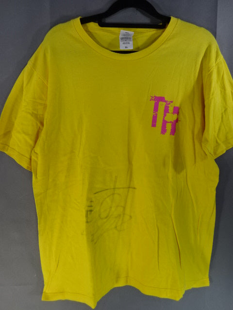 【直筆サイン入り】本間朋晃「TH」Tシャツ