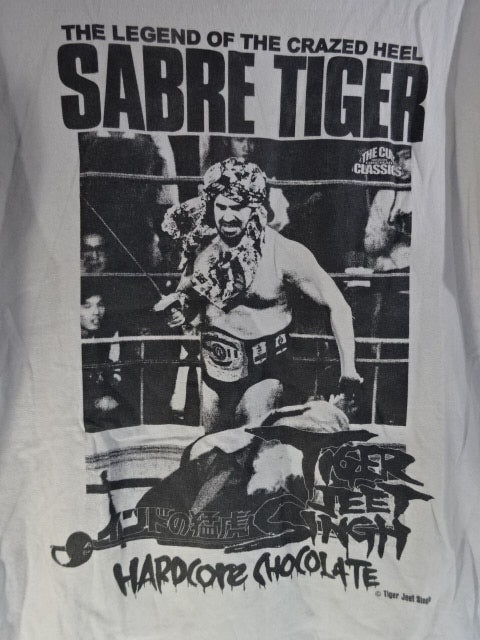 タイガー・ジェット・シン サーベルタイガー(串刺しライトグレー) Tシャツ